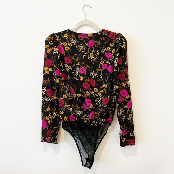 ASTR Blondie Floral Surplice Bodysuit Puff Long Sleeve V-Neck Black S - Picture 6 of 11